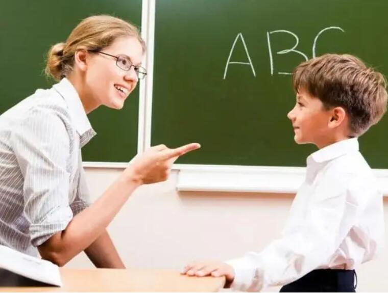 语言发育迟缓训练：孩子表达不清、语言逻辑思维混乱怎么办？